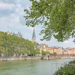 Lägenhet Cosy Et Duplex Brotteaux - Massena *